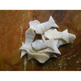 油炸面食設(shè)備，油炸小魚設(shè)備，小魚成型機(jī)
